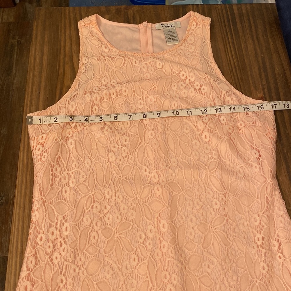 Pinky lace dress NWOT - Picture 6 of 8